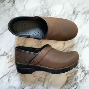 Dansko | Professional antique brown clogs, size 38
